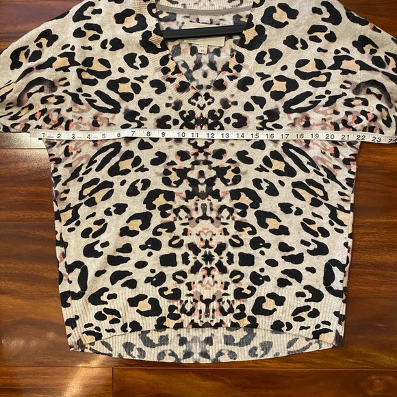 Brochu Walker 100% Cashmere Leopard Animal Print V-Neck Sweater Oversized - Picture 6 of 12